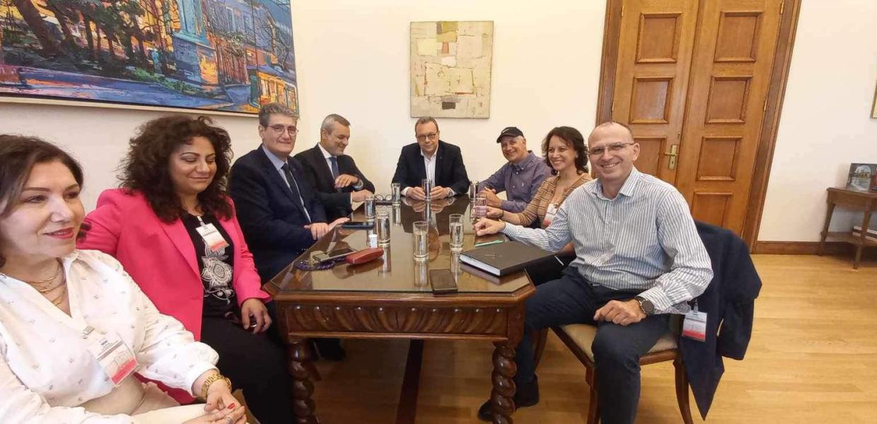 Σύσκεψη του Προέδρου και τομεαρχών της Κοινοβουλευτικής Ομάδας του ΣΥΡΙΖΑ ΠΣ με τον Πανελλήνιο Σύλλογο Αερολιμενικών
