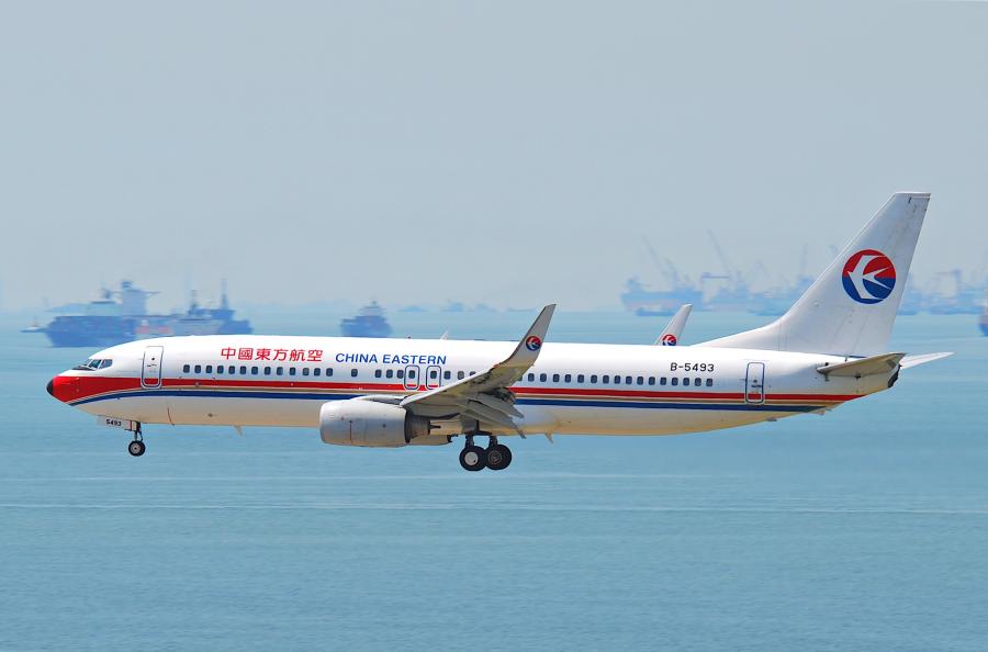 China_Eastern_Airlines_Boeing_737-800